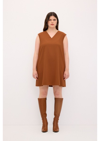 V Yaka Kolsuz Elbise indirimleri