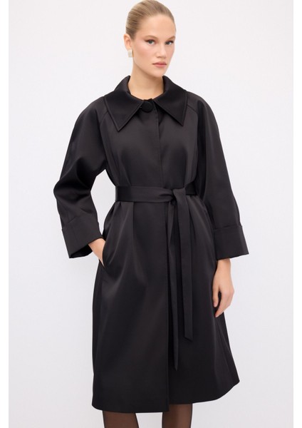 Mert Aslan Kuşaklı Saten Trenchcoat fiyatları