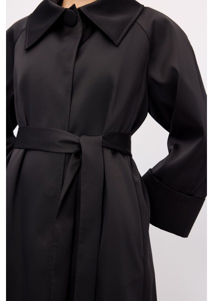 Mert Aslan Kuşaklı Saten Trenchcoat modelleri