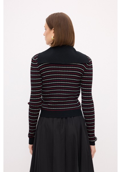 Moda Tutkusu Çizgili Triko Kazak fırsatları