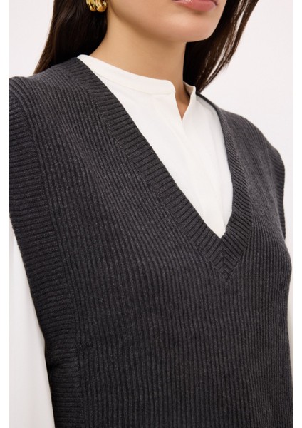 V Yaka Yandan Bağlamalı Triko Süveter Antrasit 167L8328002 fiyatları