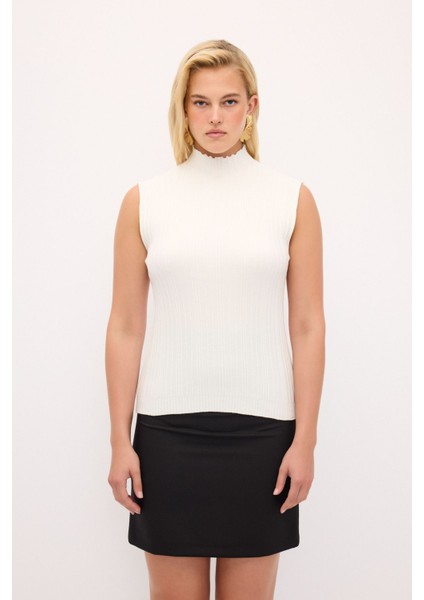 Fitil Detaylı Triko Bluz Kemik 115L9167000