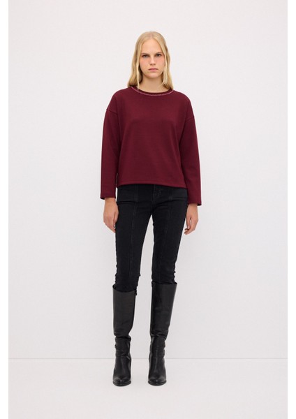 Yakası Taşlı Sweatshirt modelleri