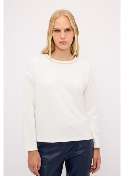 Yakası Taşlı Sweatshirt Vanilya 18744476000