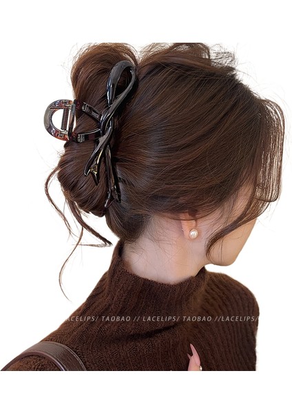 Baş Plakasının Arkası Köpekbalığı Klipsi (Yurt Dışından)