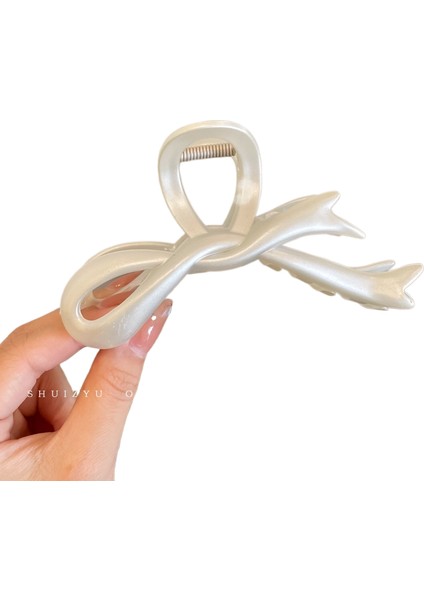 Moda Saç Plakası Köpekbalığı Klipsi (Yurt Dışından)