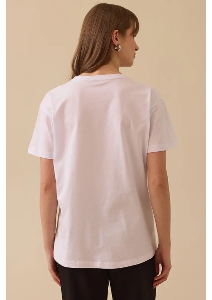 Kadın Yuvarlak Yaka Kısa Kollu T-Shirt - Beyaz
