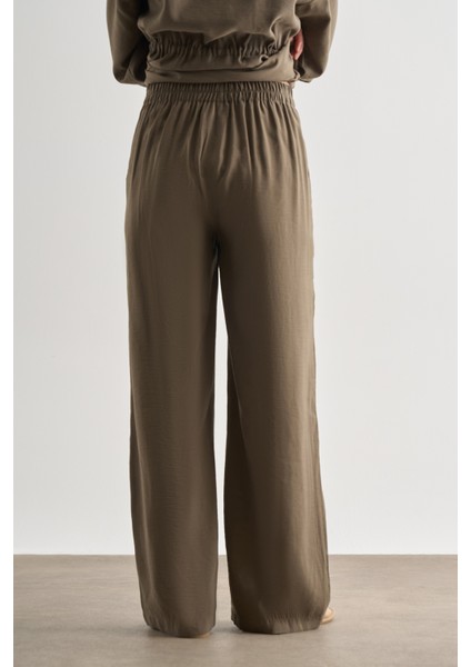 Haki Rahat Kesim Geniş Paçalı Modal Pantolon modelleri