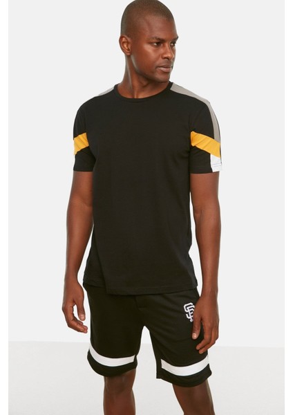 Siyah Slim/dar Kesim Bisiklet Yaka Kısa Kollu Renk Bloklu %100 Pamuk T-Shirt TMNSS20TS0187 fiyatları