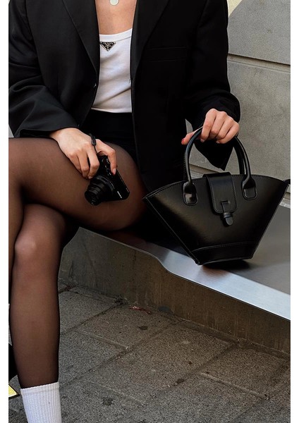 Kova Çapraz El Omuz Çantası indirimleri