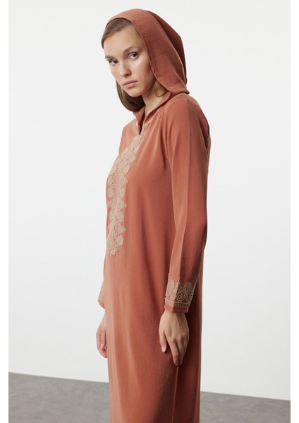 Tarçın Kapüşonlu ve Işleme Detaylı Dokuma Kimono& Kaftan & Jalabiya fiyatları