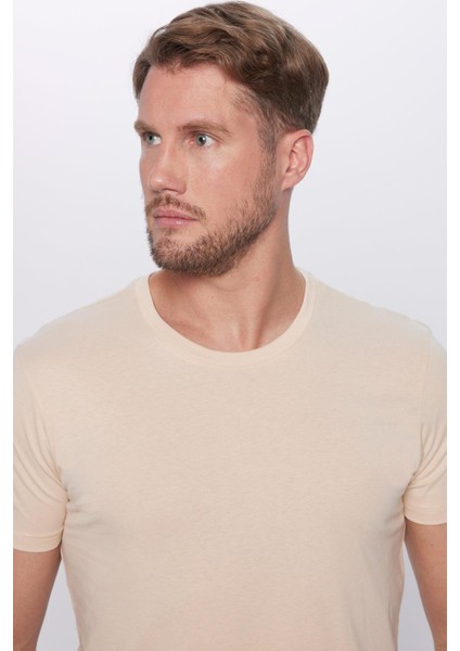 Unisex Slim Fit Dar Kesim %100 Pamuk Yumuşak Dokulu Krem Renk Bisiklet Yaka Tişört modelleri