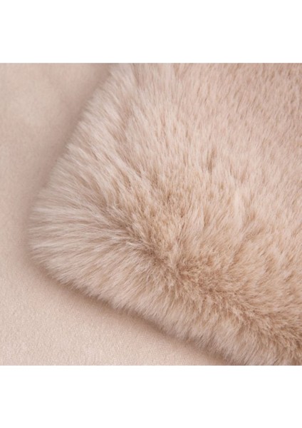 Tavşan Tüyü Post Puffy Beyaz modelleri