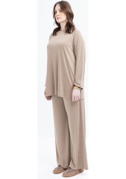 Vizon-Büyük Beden Beli Lastikli Likralı Geniş Paça Pantolon modelleri