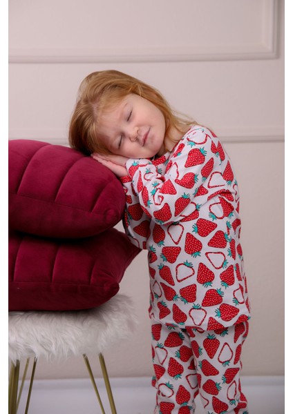 Desenli Kız Çocuk Pijama Takımı