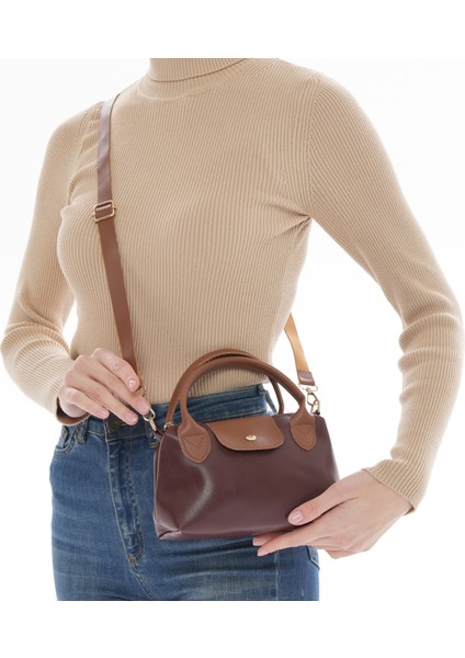 El ve Omuz Kullanımına Uygun Küçük Boy Champ Kadın Çanta fırsatları