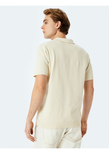 Pamuklu Basic Polo V Yaka Kısa Kollu Triko Tişört
