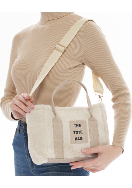 El-Omuz ve Kol Kullanımına Uygun Peluş The Tote Bag Kadın Çanta modelleri