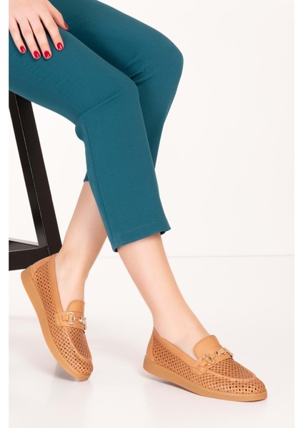 Kadın Deri Yazlı Lazer Delikli Şık Loafer ANL.2999 - Taba - 40