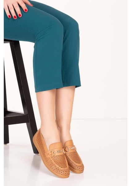 Kadın Deri Yazlı Lazer Delikli Şık Loafer ANL.2999 - Taba - 40