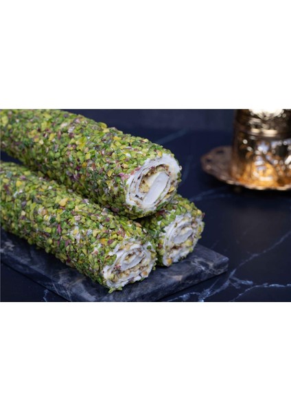 Pirinç Antep Fıstıklı Kremalı Sultan Sarma Lokum | 1000 gr fiyatları