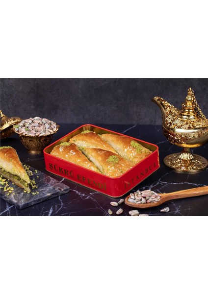 1935 | Antep Fıstıklı Havuç Dilim Baklava | 650 Gr.