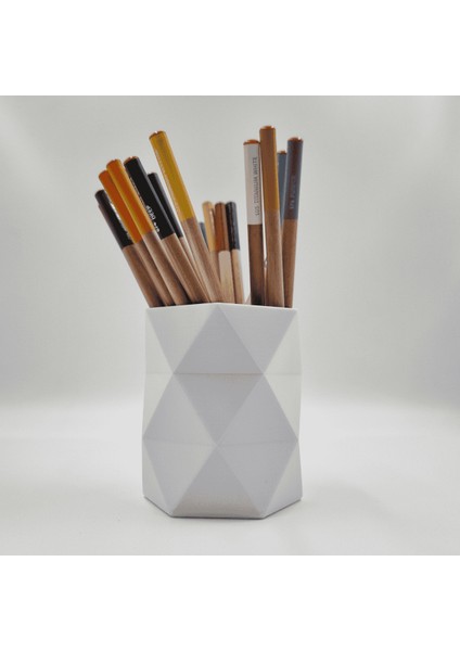 Geometrik Desenli Kalemlik Beyaz