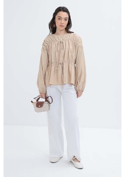 Bej-Büzgülü Düğmeli Gömlek fiyatları