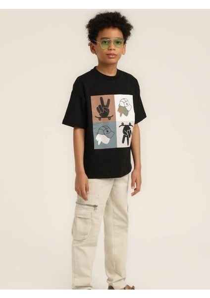 Erkek Çocuk Şapka Desenli Tasarım Pamuklu T-Shirt