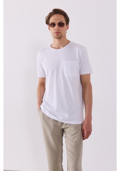 Simon Bisiklet Yaka Cep Detaylı Basic Tişört - Beyaz