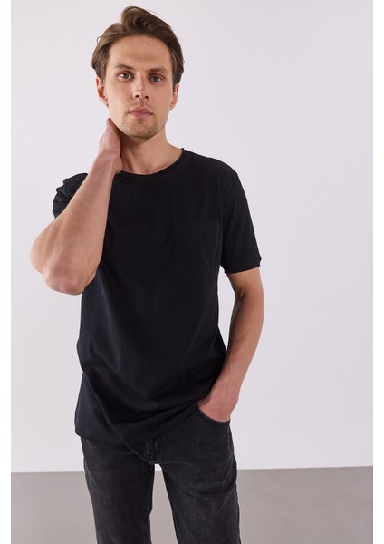Simon Bisiklet Yaka Cep Detaylı Basic Tişört - Siyah indirimleri