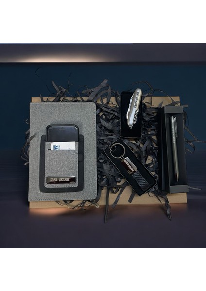 Kişiye Özel Isveç Çakısı & Kalem & Deri Anahtarlık & Cep Telefon Bölmeli Tarihsiz Defter Hediye Seti