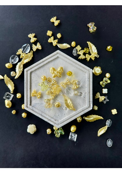 50 Gram Sedefli Karışık Figürlü Plastik Boncuk, fiyatları