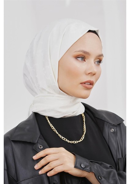 Floş Jakar Karmen Ekru Şal