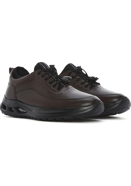 Erkek Kahverengi Bağcıklı Kalın Tabanlı Deri Sneaker 25SFD641018