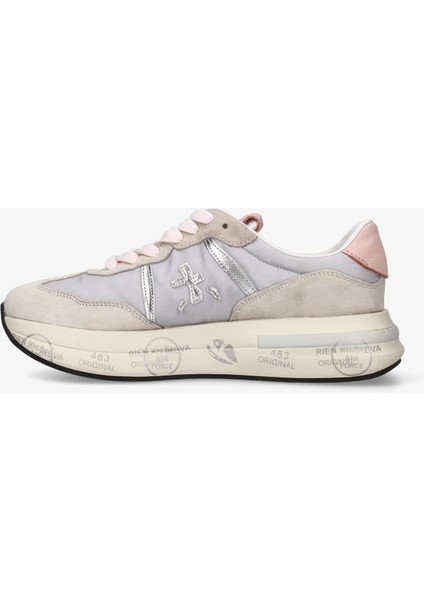 Sneakers Cassie 7387