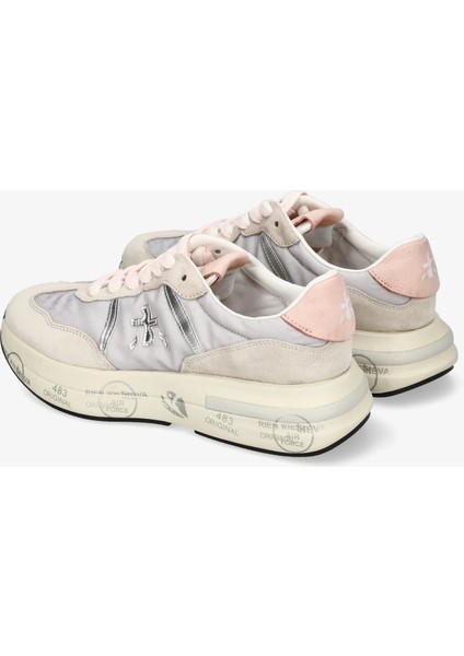 Sneakers Cassie 7387