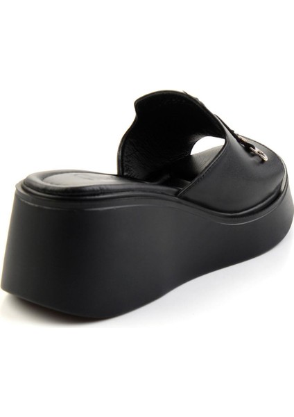 Siyah Leather Kadın Terlik K04359022703 modelleri