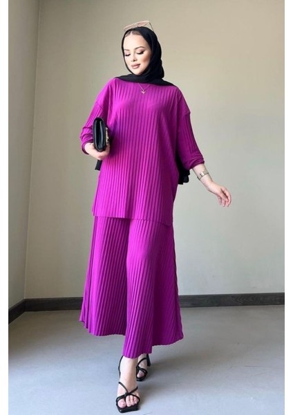 Piliseli Bol Kesim Pantolonlu Takım