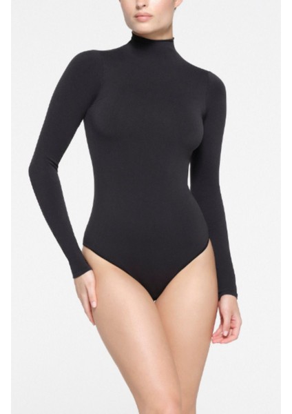 Uzun Kollu Yarım Balıkçı Yaka Çıtçıtlı Zıbın Siyah Body