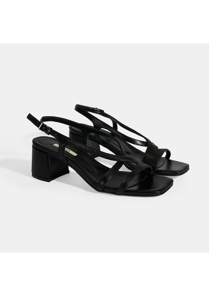 Siyah Kadın Toka Aksesuarlı Slingback Deri Topuklu Sandalet fiyatları