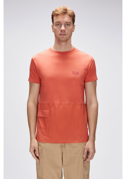 25,01,07,039 Judson Bad Bear T-Shirt fırsatları