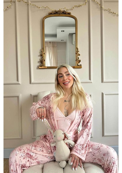 Pembe Flore Exclusive Örme Sabahlıklı Kadın Pijama Takımı