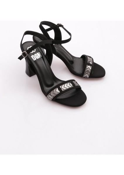 801 Kadin Aksesuarli Topuklu Ayakkabi fiyatları