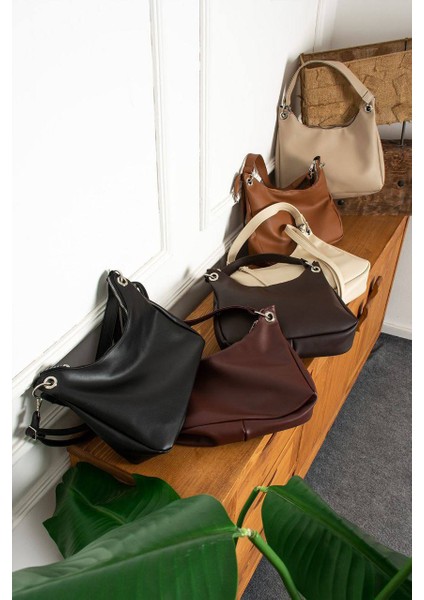 Kadın Yumuşak Deri Omuz Çantası fiyatları