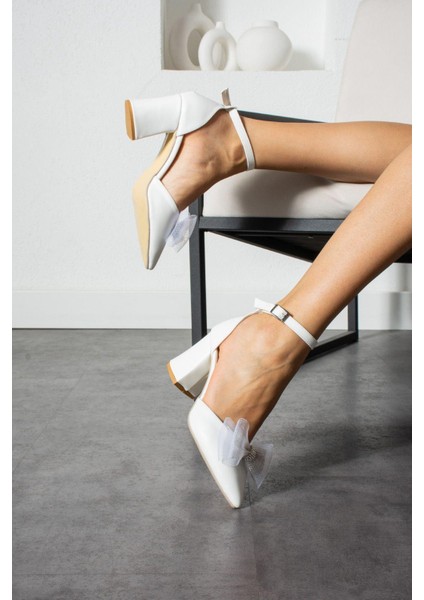 Beyaz Inci Boncuk Detaylı Abiye Ayakkabı modelleri