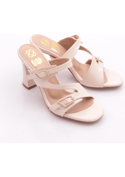 802 Kadin Aksesuarli Topuklu Terlik fiyatları