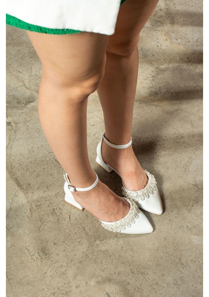 Beyaz Inci Boncuk Detaylı Abiye Ayakkabı fiyatları