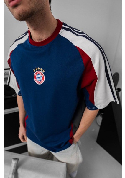 Takım Arma Nakışlı Oversize T-Shirt
