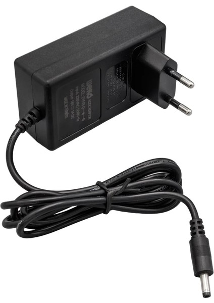 18 Volt - 1 Amper 3.5*1.35 Uçlu Yerli Üretim Priz Tipi Adaptör